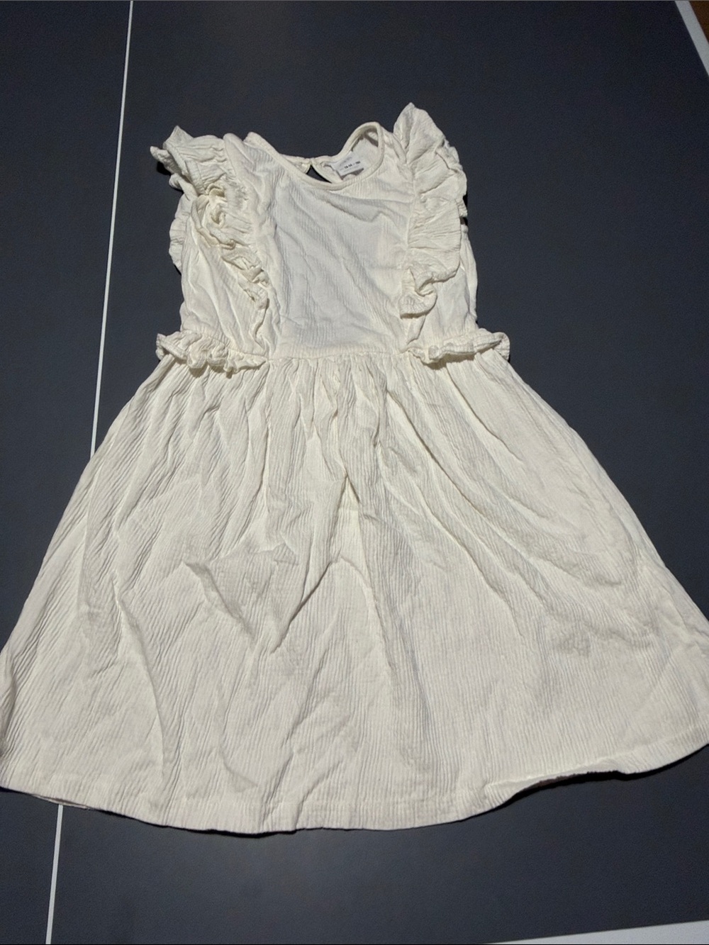 Zara Cream Ruffle Sleeve Casual Dress